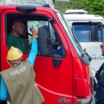 SES E PRF REALIZAM AÇÃO DE SAÚDE PARA CAMINHONEIROS NA BR-101