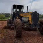 PREFEITURA DE ITAPORANGA SEGUE COM MANUTENÇÃO DE ESTRADAS VICINAIS