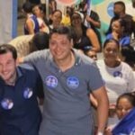 NETO BATALHA E ADROALDO ALVES DIALOGAM COM MORADORES DO CONJUNTO ALMIRANTE TAMANDARÉ